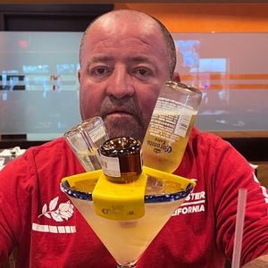 Meet your Posher, Alejandro